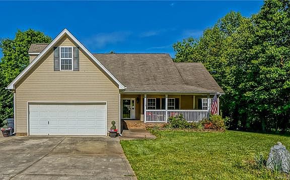 2nd image of 132 Gray Cliff Dr
