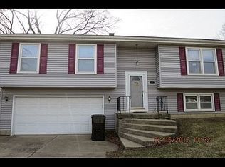 2409 W Fairview Ln, Johnsburg, IL 60051