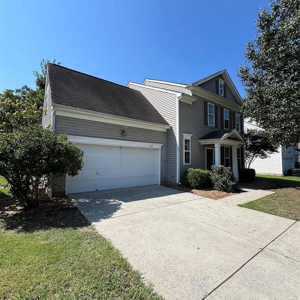 3 bed, 2.5 bath, 1884 sqft, $2,125 — Photo 1