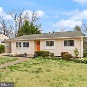 222 Pleasant St SW, Vienna, VA, 22180