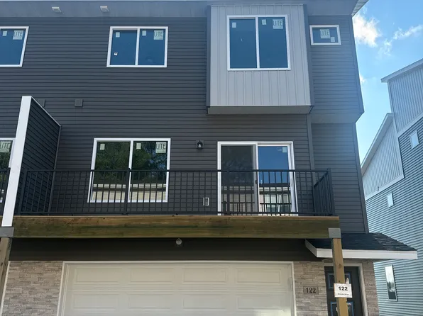 322 Historic Way #122, West Branch, IA 52358