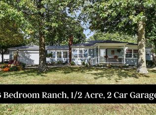 505 W Moro Dr, Moro, IL 62067