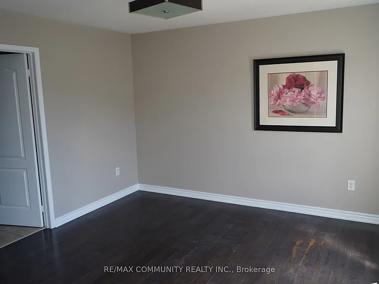 151 Gillett Dr — Photo 18