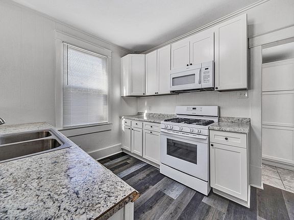 4th image of 4003 Dakota Ave NW