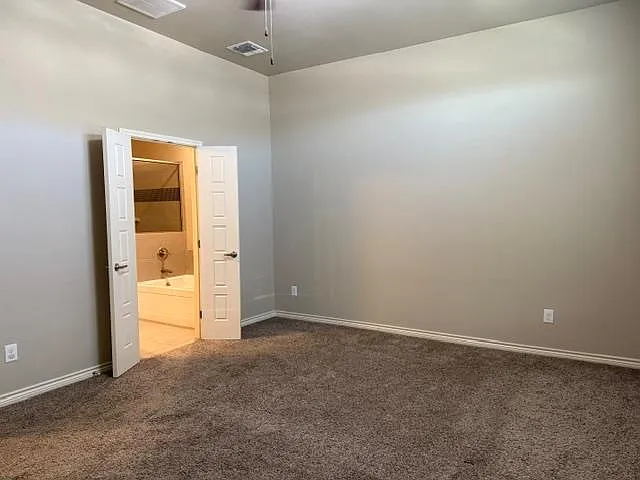 5303 Logan Ct — Photo 9