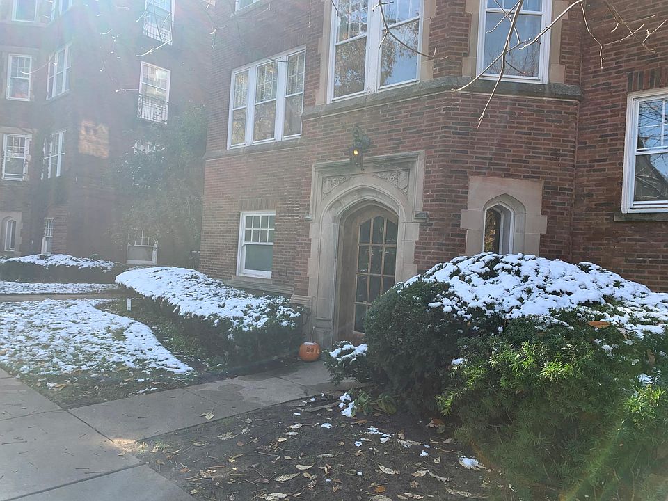 1st image of 740 Hinman Ave
