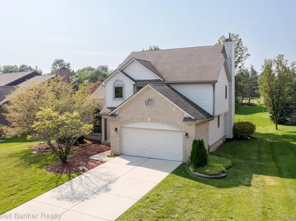 6546 Horncliffe Dr, Clarkston, MI 48346