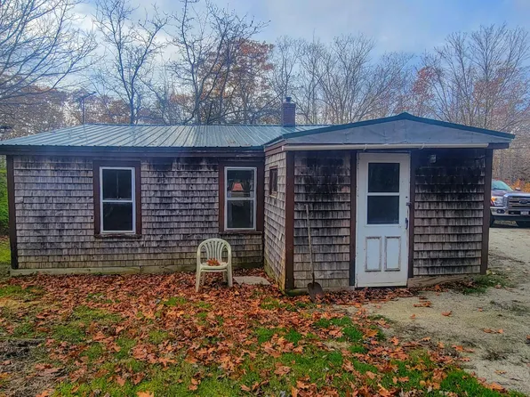 688 Mines Road, Sedgwick, ME 04676