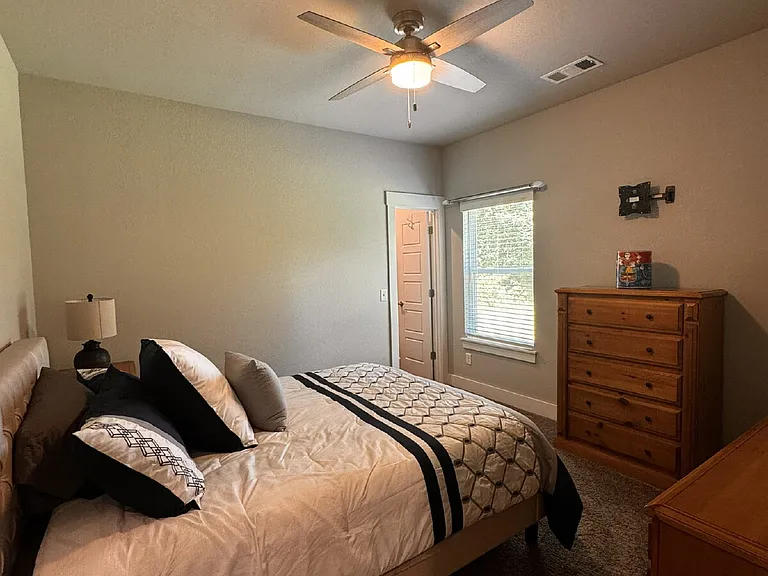 12 Hobkirk Dr — Photo 12
