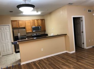 8210 Green Parrot Rd, Jacksonville, FL 32256