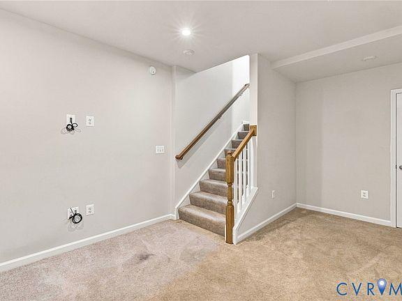 5th image of 13317 Garland Ln