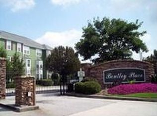 518 Bentley Pl, Tucker, GA 30084