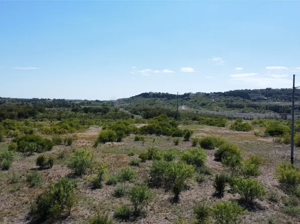 183 Pk Blvd, Graford, TX 76449