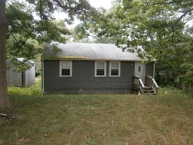 1st image of 14 Evergreen Dr