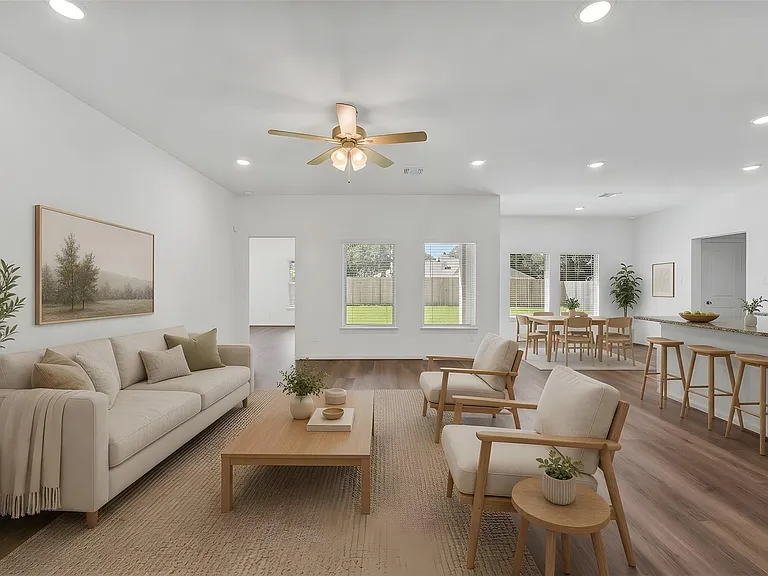 13614 Pine Dr — Photo 3