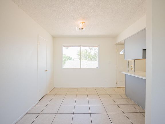 3rd image of 4127 N 84th Ave