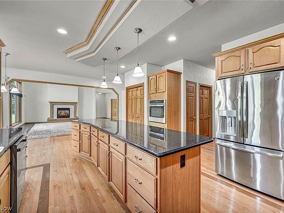4th image of 7397 Cherry Hill Ln