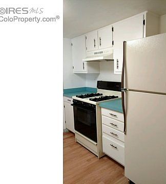 3rd image of 440 W 1st St