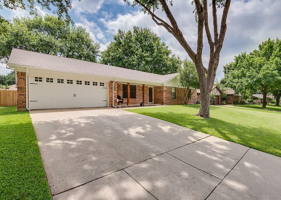 1st image of 4616 Shady Lake Dr