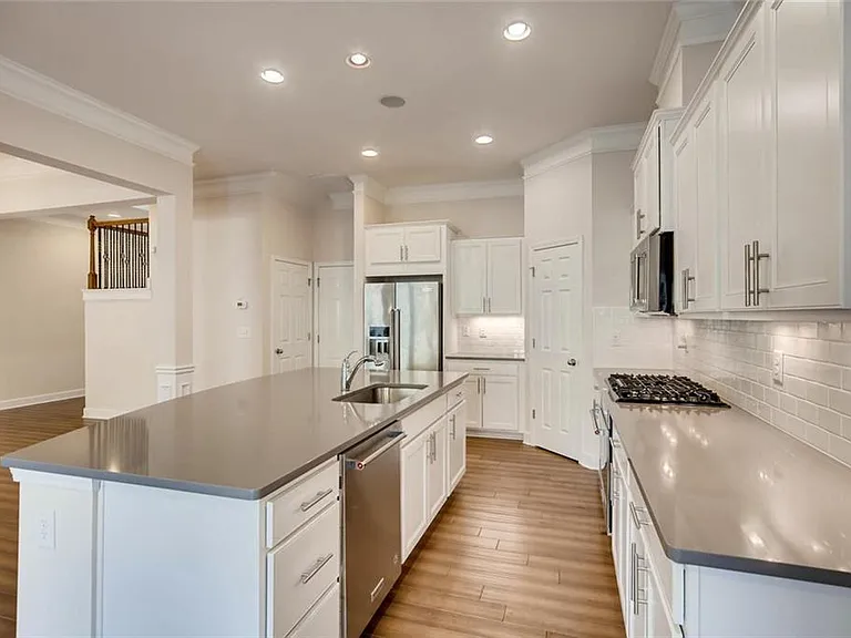 2255 Emerald Sky Dr — Photo 6