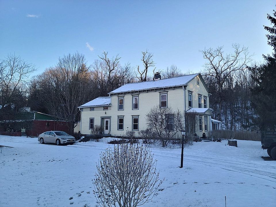 2nd image of 1425 Muitzeskill Rd