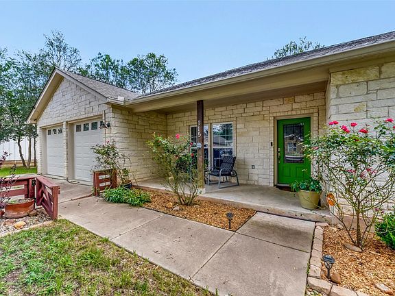 3rd image of 115 Mokulua Ln