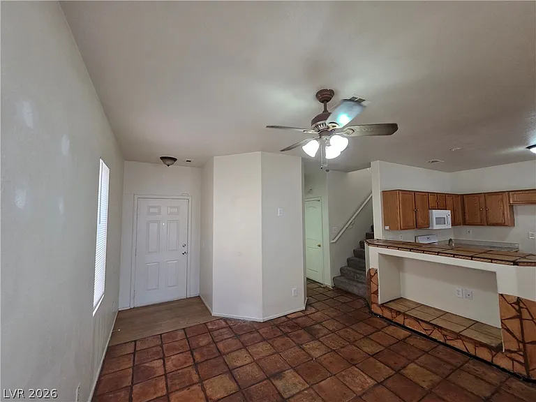 2506 Lady Elizabeth Ct — Photo 38