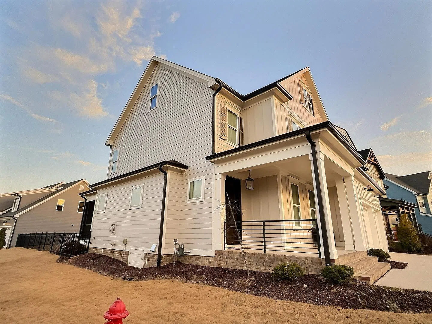 4 bed, 3.0 bath, 2624 sqft, $3,350 — Photo 3