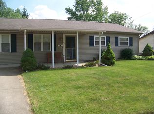 56 Sunburst Dr, Fairborn, OH 45324
