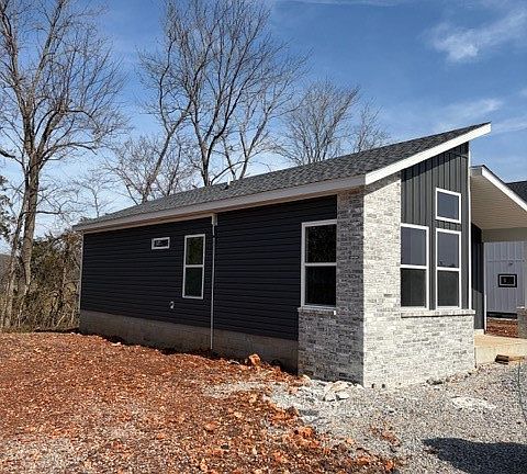 3rd image of 15 Havenway Ave