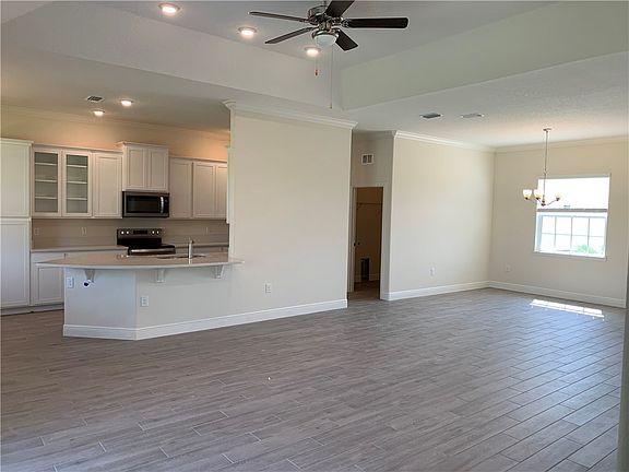 5th image of 7149 East Village Sq