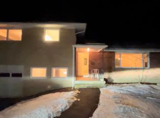 137 N Meadowbrook Ln, Vestal, NY 13850