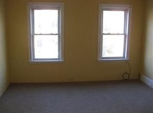 70 Rodney St APT 3, Worcester, MA 01605