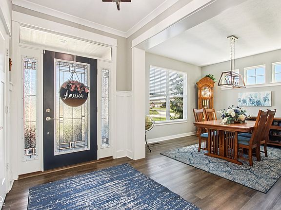5th image of 2498 Stonehaven Way
