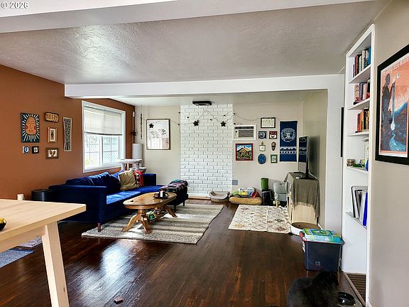 4th image of 7025 SE Nehalem St