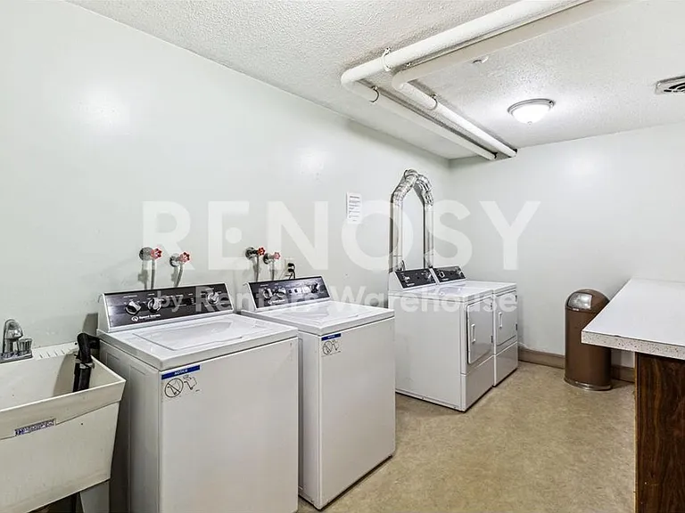 10840 Rockford Rd #203 — Photo 10