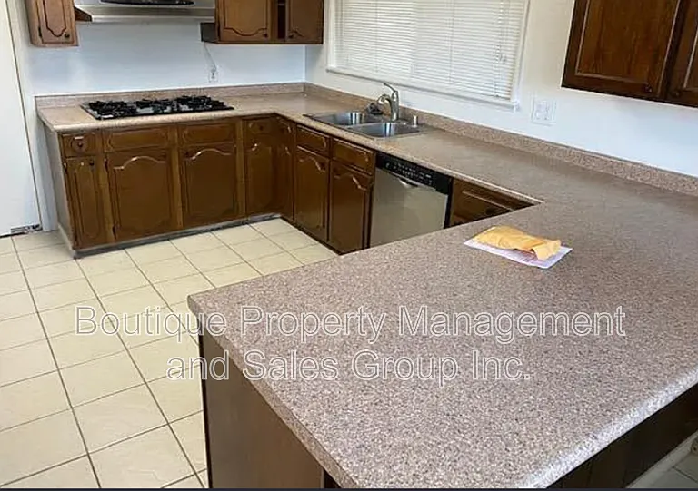 1815 N Westwood Ave #A — Photo 12