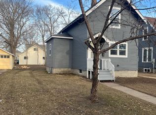 609 3rd St SW, Willmar, MN 56201