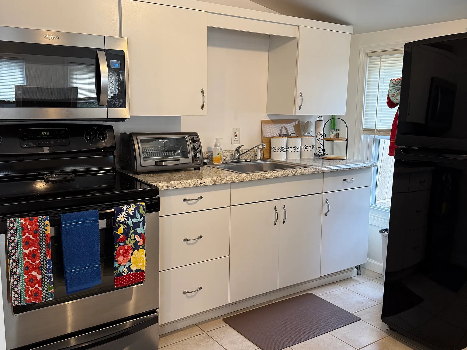 Studio, 500 sqft, $1,550 — Photo 4