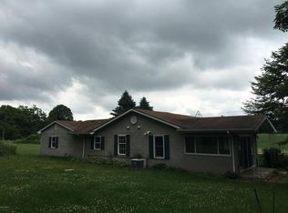 24474 Hospital St, Cassopolis, MI 49031