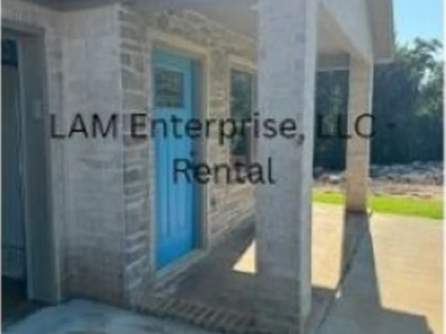 3 bed, 1300 sqft, $1,300 — Photo 2