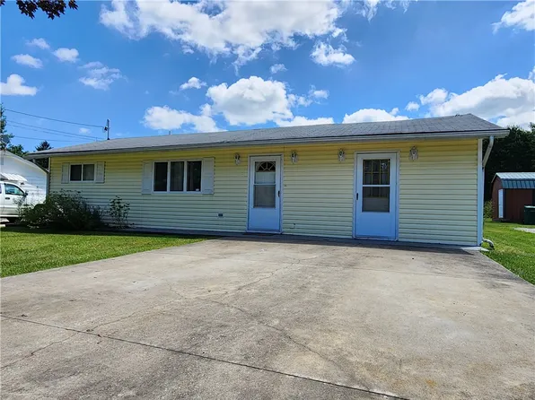 10622 N Maple Dr, Espyville, PA 16424