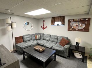 105 Kimball St #B, Providence, RI 02908