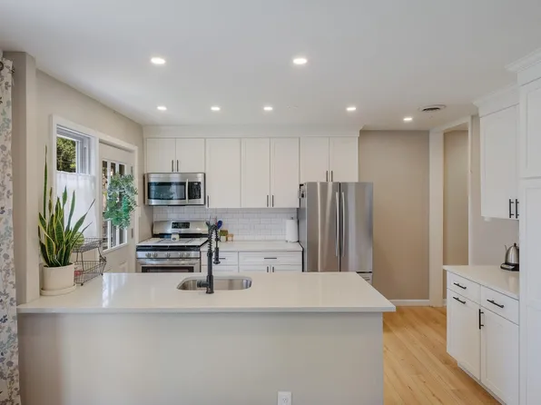 1632 Blackrock Rd, Swarthmore, PA 19081