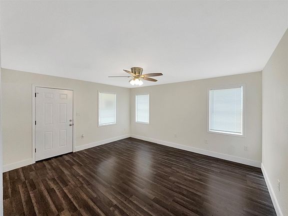 4th image of 1231 Martinez St