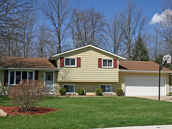 2nd image of 34774 Highland Dr