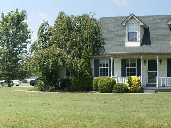 1st image of 101 Guinevere Ct