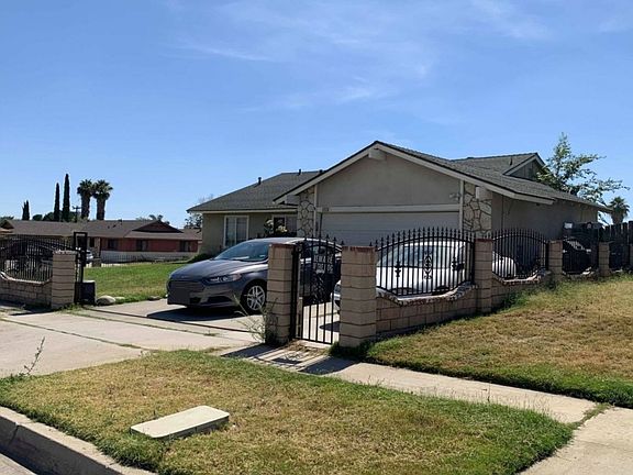 2nd image of 1544 Lillian Ln