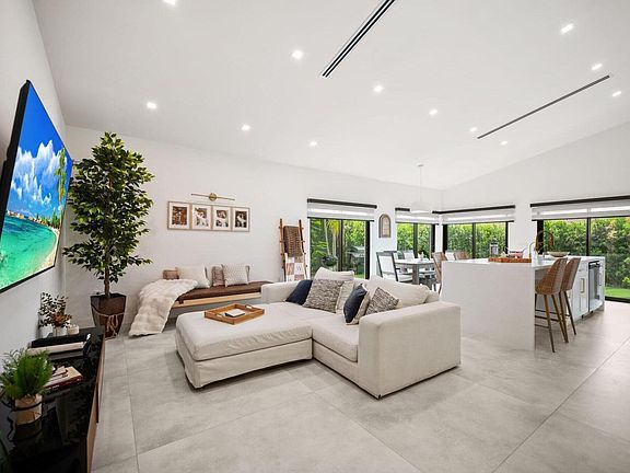 2nd image of 15121 S Waterford Drive