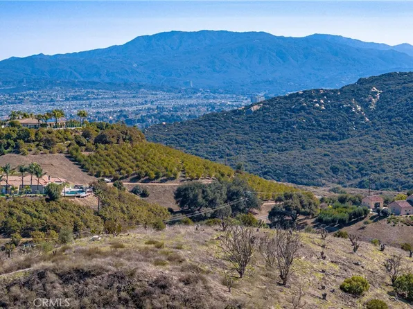 5 Via Gorrion #1, Temecula, CA 92590